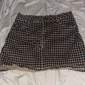 Kendall & Kylie Black and Beige Checked Mini Skirt